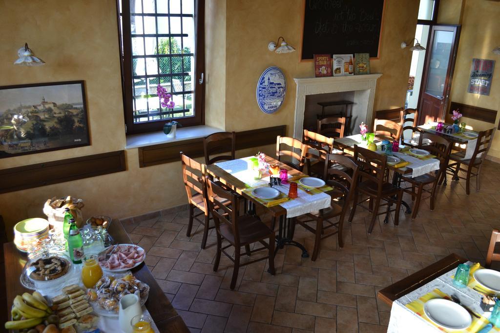 Locanda La Sosta Cavaion Veronese Exterior photo